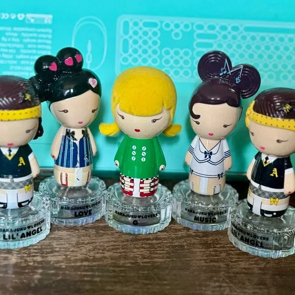 Harajuku Lovers Collectible 3 Perfume Bottles Empty in great condition - Picture 15 of 16